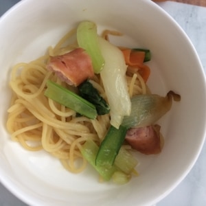 めんつゆで味付け☆きのこと小松菜の和風パスタ